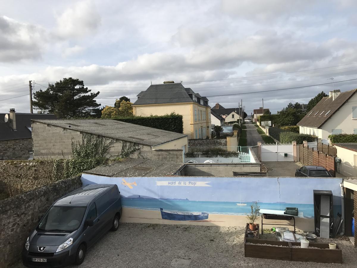 Hotel De La Plage Quineville Bagian luar foto